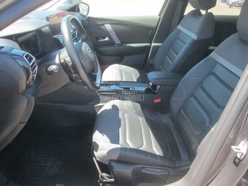 Citroen C4 1.5 Bluhdi SHINE