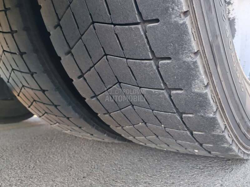 Iveco AS440T