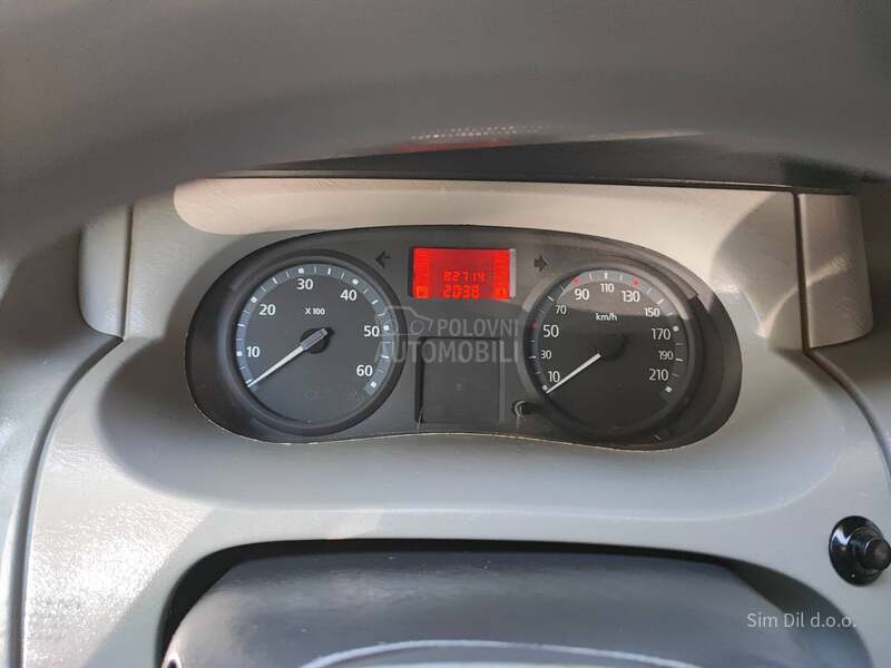 Renault Trafic 2.0 dci ORGINALNA KM