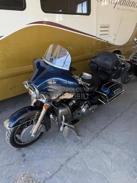 Harley Davidson FLHTCUSE4 Ultra Classic