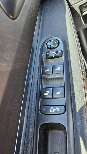 Peugeot 3008 1.6HDI/P.A.N.O.R.A