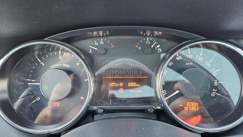 Peugeot 3008 1.6HDI/P.A.N.O.R.A