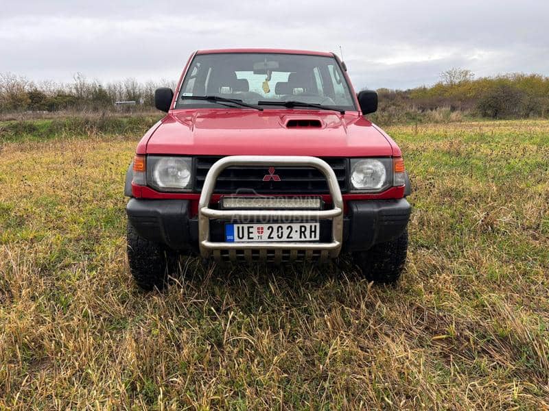 Mitsubishi Pajero Classic 2.5 TDI