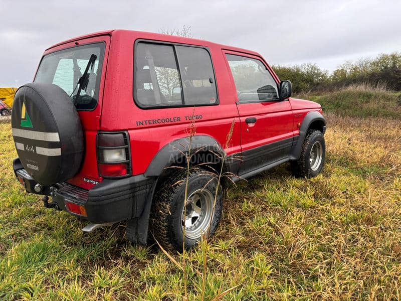 Mitsubishi Pajero Classic 2.5 TDI