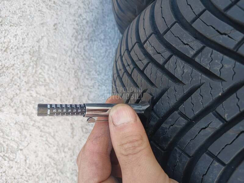 Vredestein 195/60 R15 Sve sezone