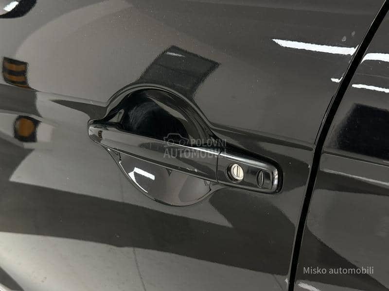 Peugeot 4008 1.8 HDI 4x4 Pano Led Peugeot 4008 1.8 HDI 4x4 Pano Led