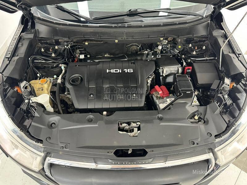 Peugeot 4008 1.8 HDI 4x4 Pano Led Peugeot 4008 1.8 HDI 4x4 Pano Led
