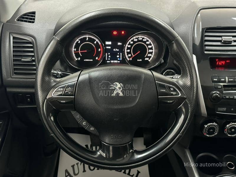 Peugeot 4008 1.8 HDI 4x4 Pano Led Peugeot 4008 1.8 HDI 4x4 Pano Led