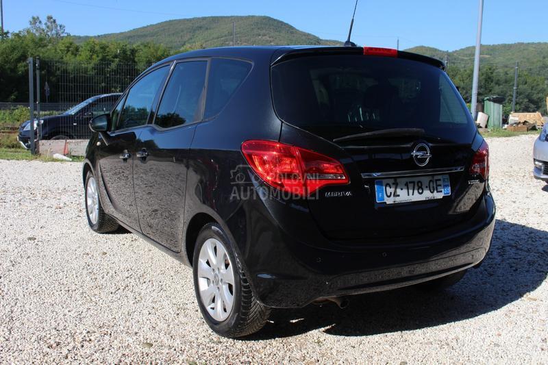 Opel Meriva 1.4 COSMO NAV