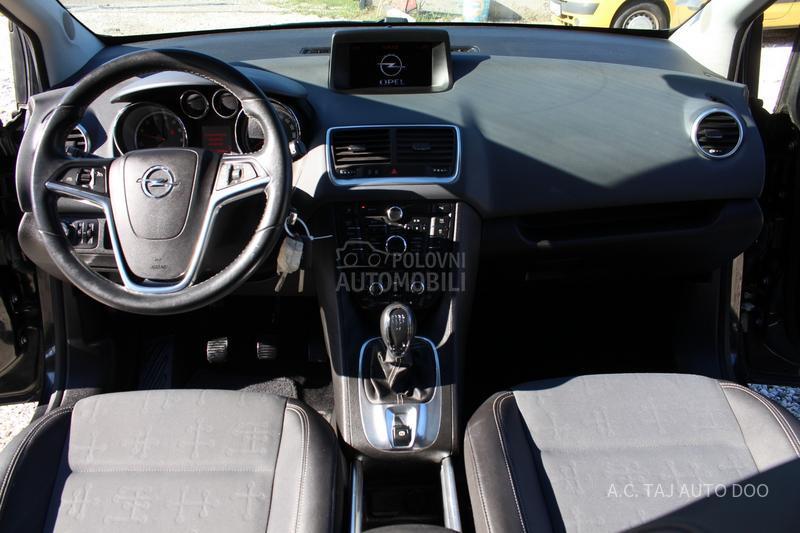Opel Meriva 1.4 COSMO NAV