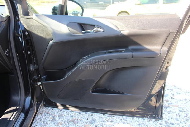 Opel Meriva 1.4 COSMO NAV