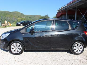 Opel Meriva 1.4 COSMO NAV
