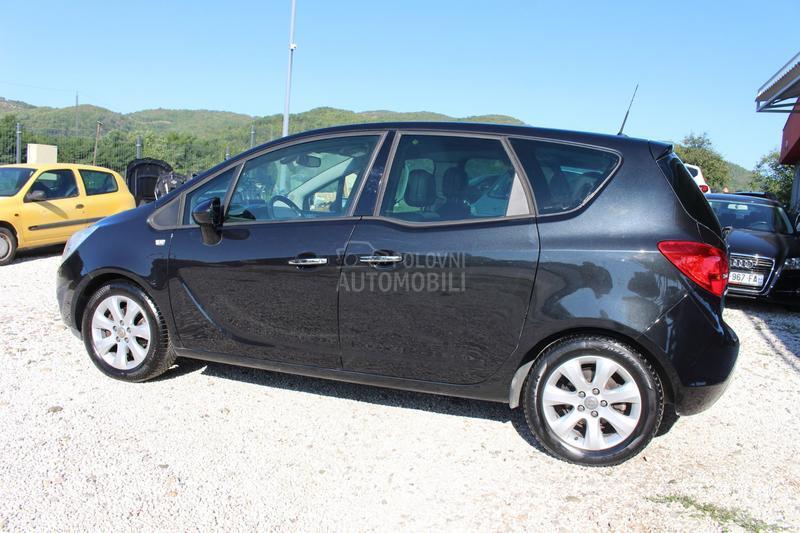 Opel Meriva 1.4 COSMO NAV