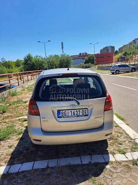 Toyota Corolla Verso VVT