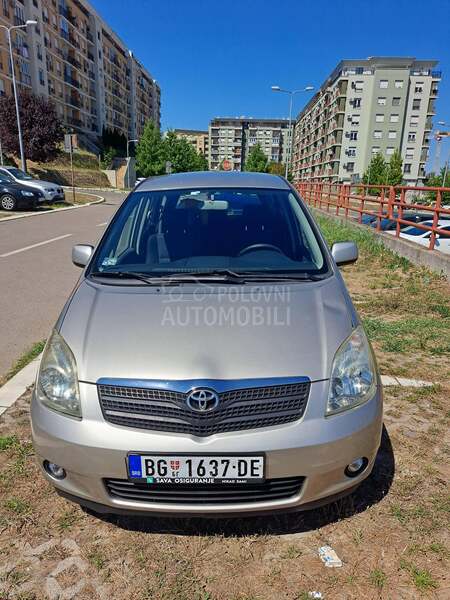 Toyota Corolla Verso VVT