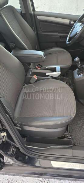 Opel Zafira B