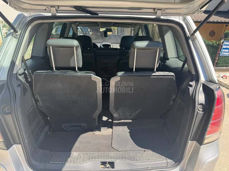 Opel Zafira 