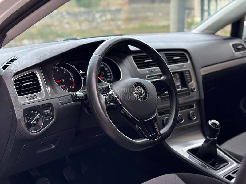 Volkswagen Golf 7 