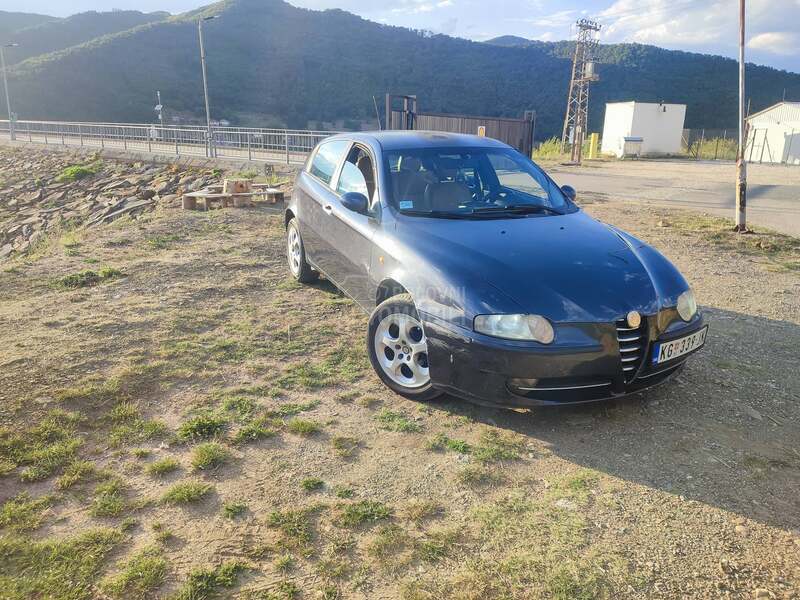 Alfa Romeo 147 JTDM