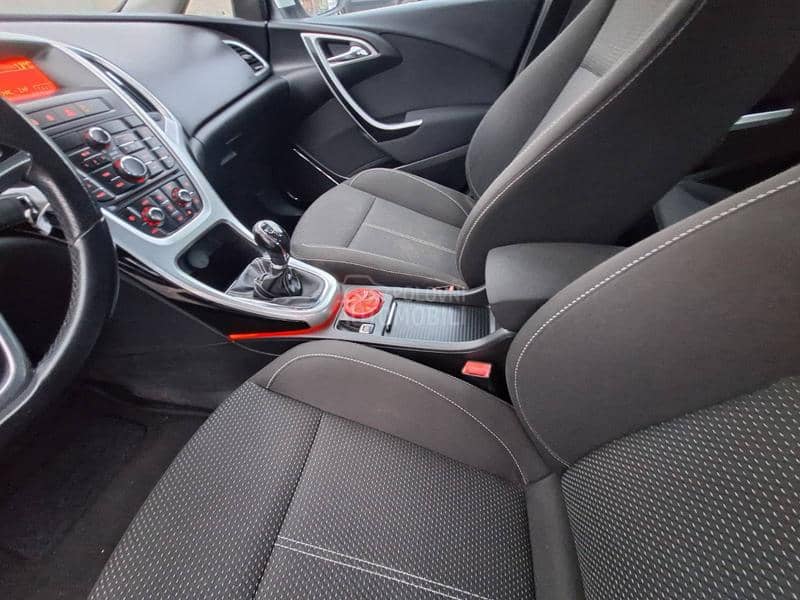 Opel Astra J 1.7 CDTI