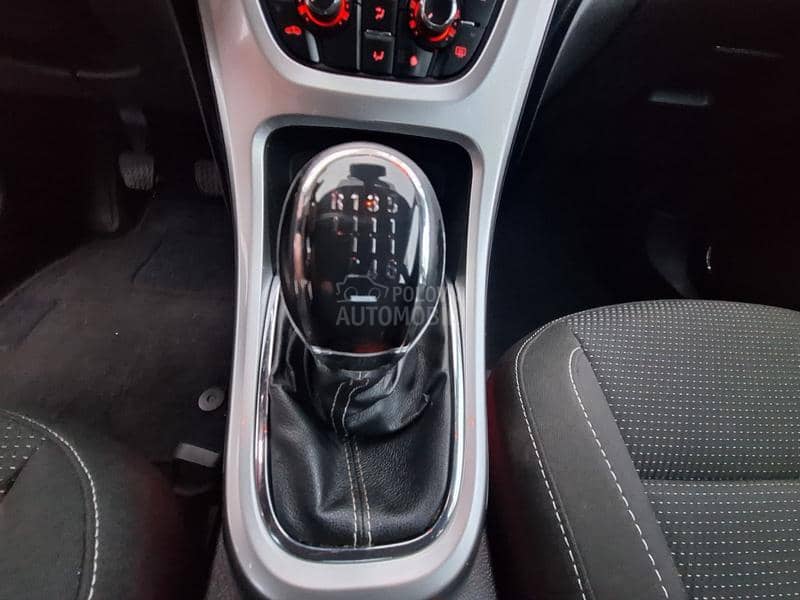 Opel Astra J 1.7 CDTI