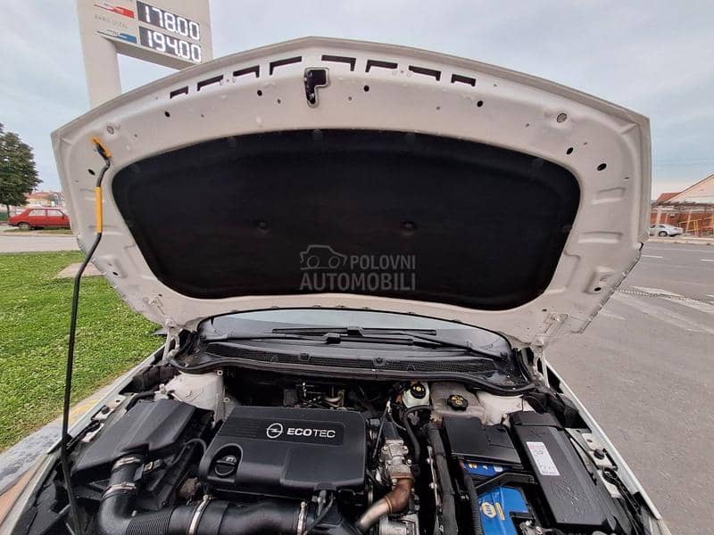 Opel Astra J 1.7 CDTI