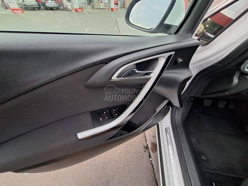 Opel Astra J 1.7 CDTI