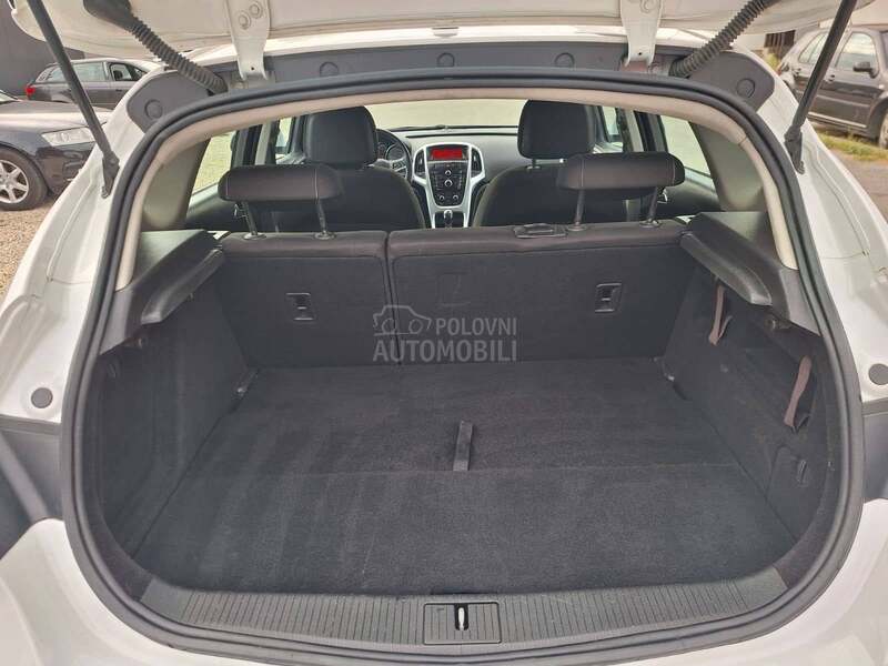 Opel Astra J 1.7 CDTI