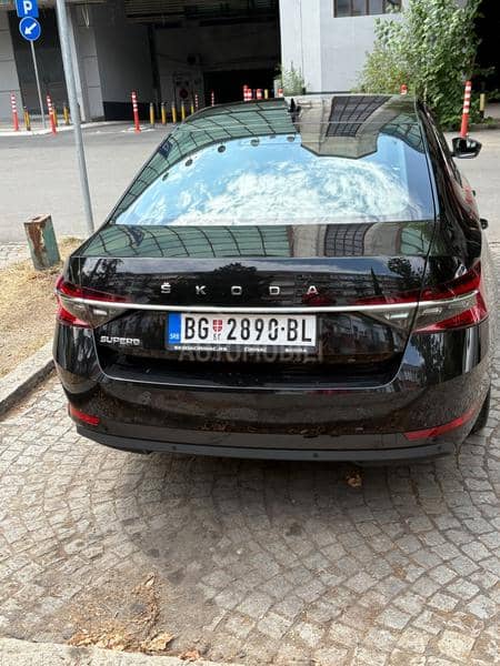 Škoda Superb  Škoda Superb
