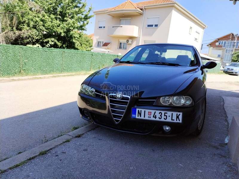 Alfa Romeo 156 restajling
