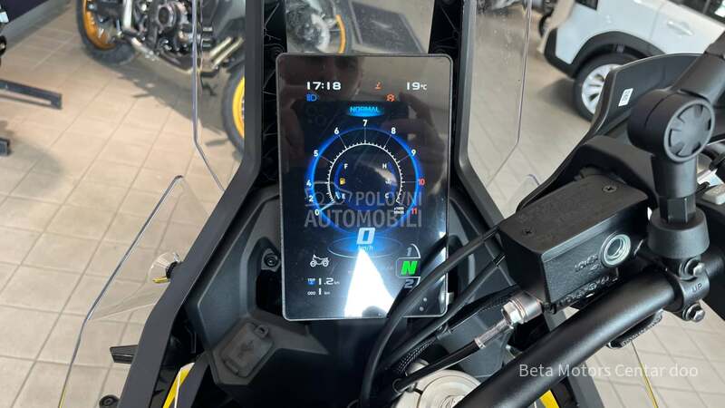 Voge 800 RALLY SAJAMSKI POPUST