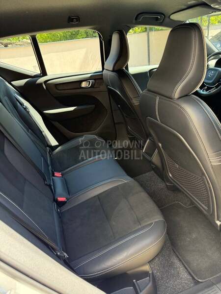 Volvo XC40 2.0/190/4x4/R-Desing