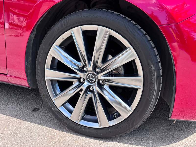 Mazda 6 Revolution T o p