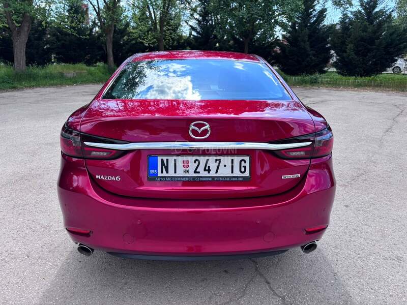 Mazda 6 Revolution T o p