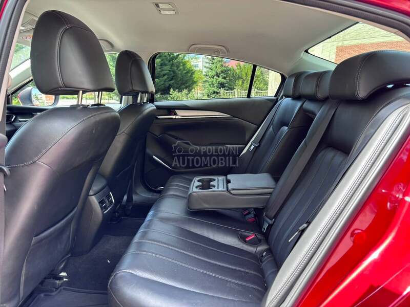 Mazda 6 Revolution T o p