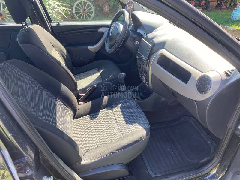 Dacia Logan 1.6