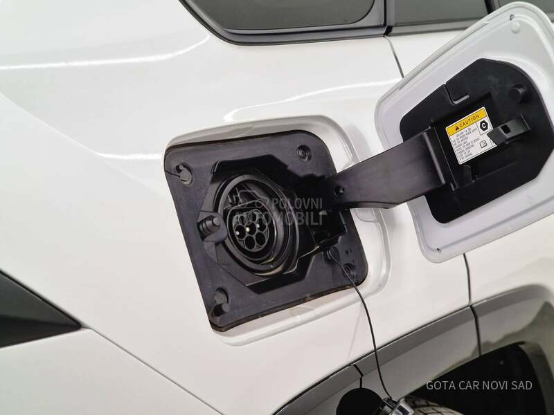Toyota RAV 4 PLUG-IN 2.5 PHEV AWD