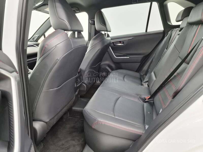 Toyota RAV 4 PLUG-IN 2.5 PHEV AWD
