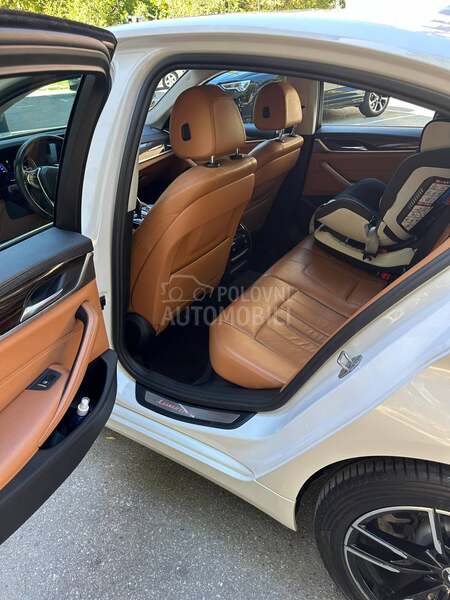 BMW 520 luxury