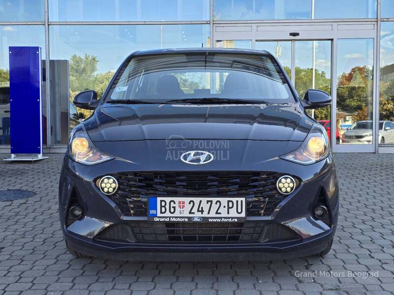 Hyundai i10 1.2 PREMIUM A/T