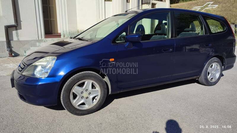 Honda Stream 2.0 i-vtec