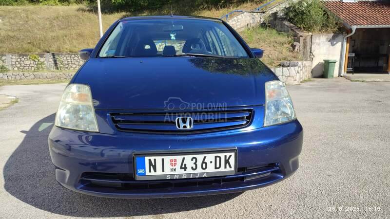 Honda Stream 2.0 i-vtec