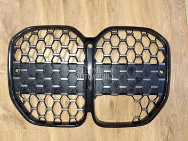 Maska za BMW 428, 435, 430 ... od 2020. do 2025. god.