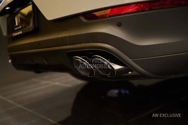 Porsche Cayenne E-Hybrid Matrix