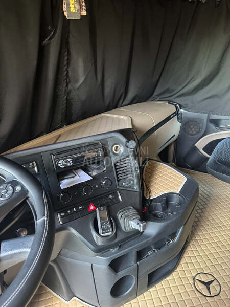 Mercedes Benz ACTROS MP4