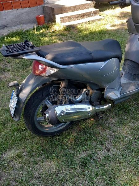 Aprilia Scarabeo 200 ie