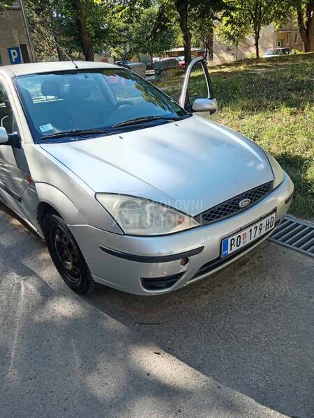 Ford Focus 1.4 16v