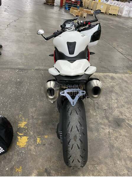 Triumph Speed triple R