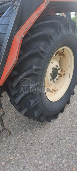 Zetor 7011