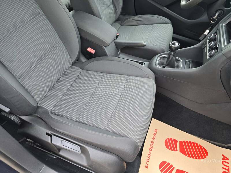 Volkswagen Golf 6 1.6 TDI